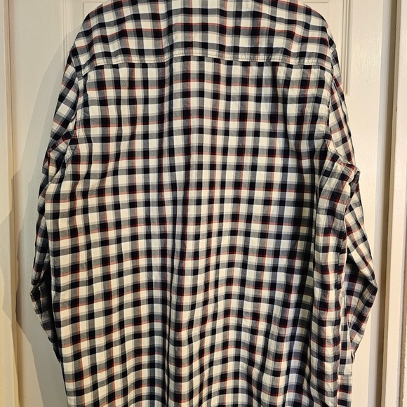 Ecko Unlimited Plaid Button Up - Picture 2 of 7